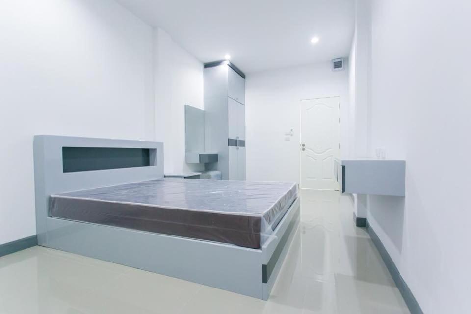 K&K Apartment Bang Phli 외부 사진